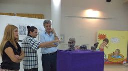 Artistas rawsinos lucen sus obras en la Biblioteca Popular Sur