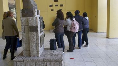 Conmoción en una escuela por el supuesto abuso a un chico de seis años