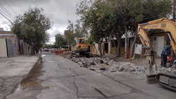 La calle 9 de Julio, en Capital, es intervenida de manera integral en el tramo comprendido entre Las Heras y Urquiza. La calle 9 de Julio, en Capital, es intervenida de manera integral en el tramo comprendido entre Las Heras y Urquiza.