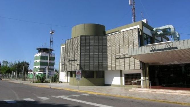 Renovarán el aeropuerto de San Juan con fondos nacionales