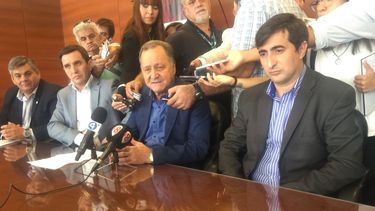 Entregaron una silla de ruedas motorizada a una víctima del sátiro de la moto