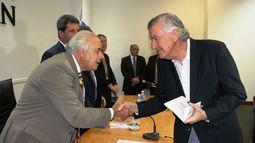 Se presentó el libro 40 años - Voces del último Golpe de Estado