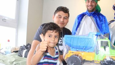 Los Reyes Magos llenaron de alegría y juguetes a los niños de tres hospitales