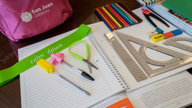 El Gobierno de San Juan entregará este año 25.000 kits escolares. Entre ellos, habrá 1.500 con útiles especialmente diseñados para personas con discapacidad.