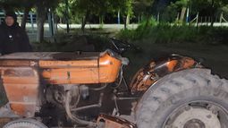 Detuvieron a un hombre que intentaba llevarse un tractor y kilos de ajo de una finca en Pocito Detuvieron a un hombre que intentaba llevarse un tractor y kilos de ajo de una finca en Pocito