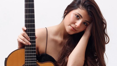 Celina Fernández, la cantante sanjuanina que demoró más de 10 años en animarse y logró el pase a Córdoba Celina Fernández, la cantante sanjuanina que demoró más de 10 años en animarse y logró el pase a Córdoba