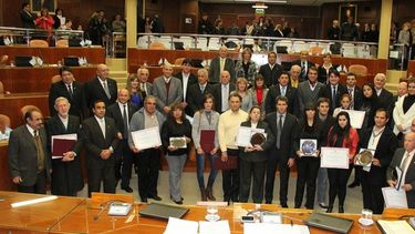 Diputados distinguió a Personalidades Destacadas y Ciudadanos Ilustres