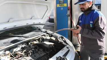 Restringirán el abastecimiento de gas a industrias y GNC en San Juan