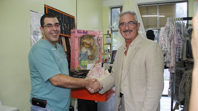 Deseo cumplido para Camila por la solidaridad de una mujer