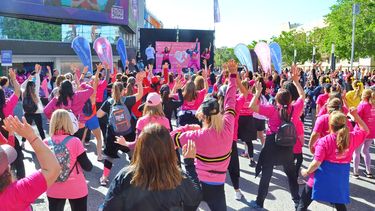 Este sábado se vivió en San Juan el tradicional maratón contra el cáncer de mama. (Fotos: Ministerio de Salud y Sanatorio Argentino)