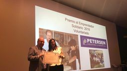 Grupo Petersen, distinguido con el Premio al Emprendedor Solidario