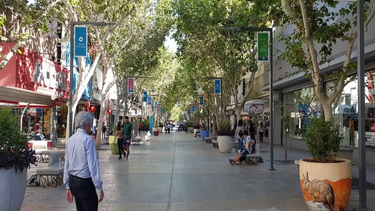 Cómo funcionarán el comercio, las estaciones de servicio y los colectivos durante Navidad y Año Nuevo.