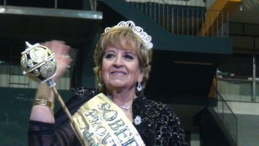 Una jachallera fue elegida Reina del Adulto Mayor