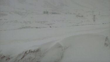 Así está Lama después de una nueva nevada en la Cordillera