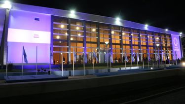 El Auditorio se vistió de gala para celebrar los 207 años de la Independencia