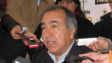 El precandidato a intendente se reúne con los chicos del ECO