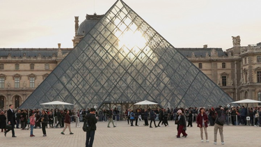 El Museo del Louvre sufrió un llamativo robo el pasado domingo.