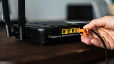 Sin control nacional, cómo se autorregulan las empresas prestadoras de internet en San Juan