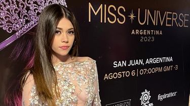 Con 17 años, Loana Chirino fue la encargada de diseñar y confeccionar las bandas para Miss Universo Argentina.