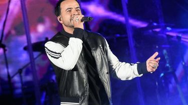 Luis Fonsi hizo vibrar al público en el Predio Costanera