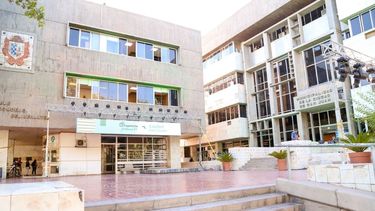 Testearon y aislaron a funcionarios de la Municipalidad de Capital por tres casos de coronavirus