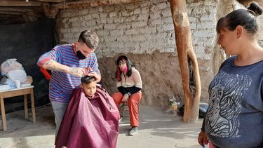Emocionante colecta para una humilde localidad caucetera: desde comida hasta cortes de pelo
