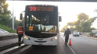 El dilema de aplicar cuidados en los colectivos sanjuaninos
