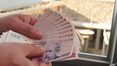 ¿Te quedaste sin efectivo?: conocé cómo y de dónde sacar plata en San Juan