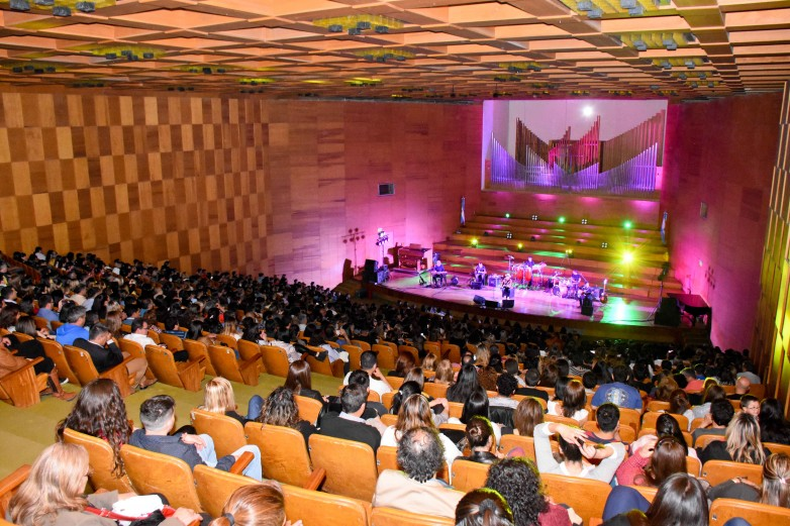 Auditorio Juan Victoria.