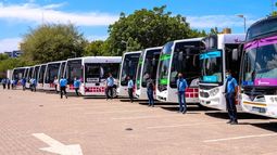 Después del tirón de orejas, multaron a las empresas de colectivo por incumplir con frecuencias y horarios