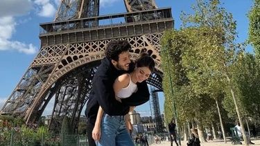 ¡Se comieron a besos! La romántica sorpresa de Yatra a Tini Stoessel