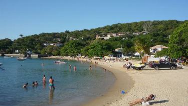 Ojo si vacacionás en Brasil: una famosa playa está contaminada por bacterias peligrosas