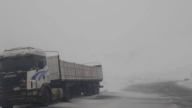 San Juan una de las provincias que se suma a la restricciones al transporte de carga hacia Chile