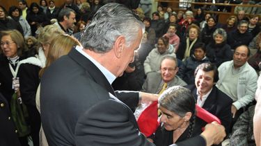 Con gran emoción, recibieron su jubilación 100 sanjuaninos