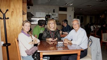 Inauguraron muestra de Jamile Apara