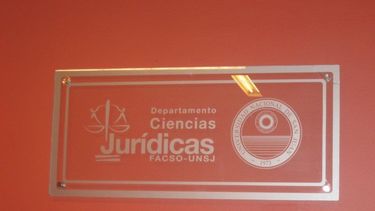 Revuelo por los comentarios discriminatorios de un profesor de abogacía de la UNSJ