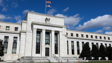 La FED volvió a bajar la tasa de interés: cómo impacta en Argentina