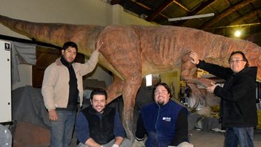 Está listo el primer dinorobot, 100 % sanjuanino