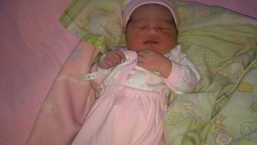 Guillermina, la beba que emocionó a todos al nacer en la Circunvalación