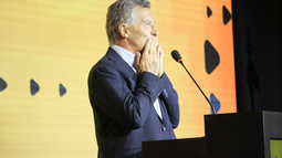 Macri en Mendoza pidió consolidar el cambio y llamó a la militancia a contener a la gente Macri en Mendoza pidió consolidar el cambio y llamó a la militancia a contener a la gente