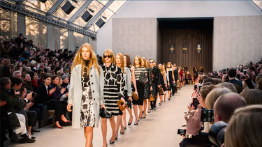 Semana de la Moda en Londres y los mejores looks que no pasaron desapercibidos