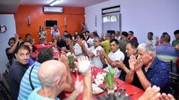 Personas en situación de calle celebraron la Nochebuena en el Hogar Papa Francisco