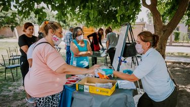 Los habitantes de una populosa localidad de Rivadavia aprendieron sobre huertas familiares