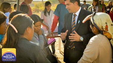 Operativo de salud para más de 40 familias de una comunidad boliviana