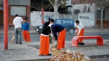 Arrancan los operativos de limpieza en Rawson