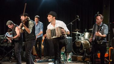 Mirá en directo el Concierto de las Américas, en el Cerro Alkázar