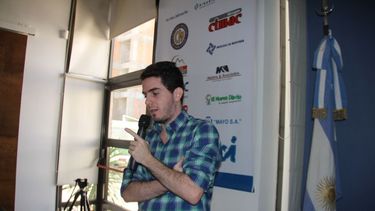 Un genio sanjuanino de la tecnología aconsejó a los jóvenes