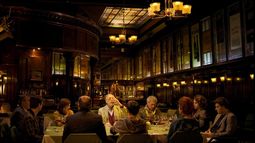 En el episodio tres de Nada la aceituna negra de San Juan tiene un momento de gloria.