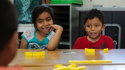 En San Juan te dan hasta el jenga y los naipes si tenes coronavirus