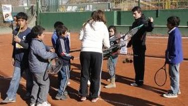 Asamblea en el Lawn Tennis: todos los socios votaron no abandonar el parque